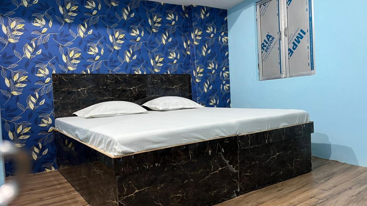 Krishna P. Guest House Bénarès Extérieur photo