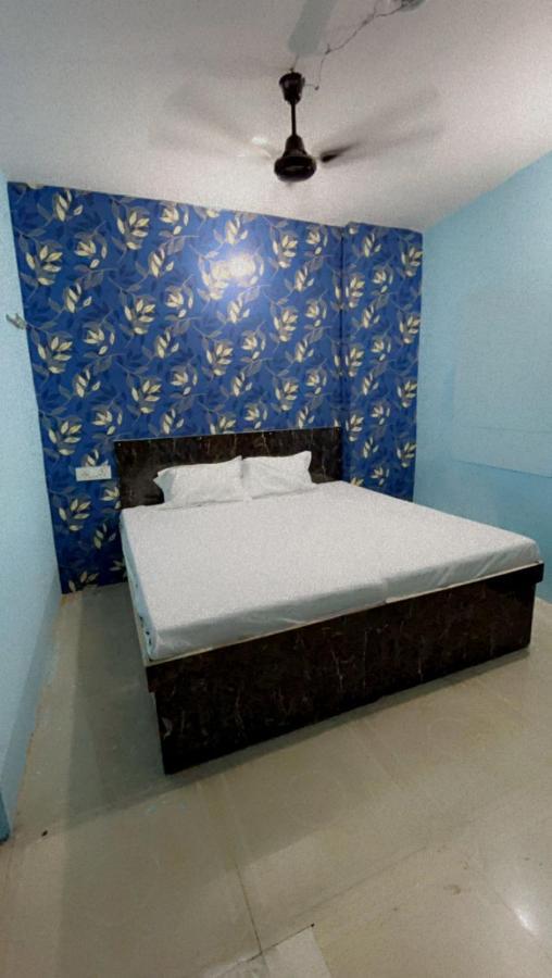 Krishna P. Guest House Bénarès Extérieur photo